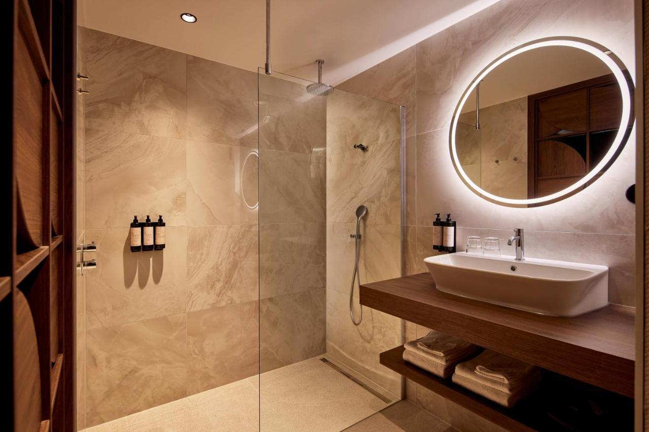 Van Der Valk Hotel Lelystad Extérieur photo